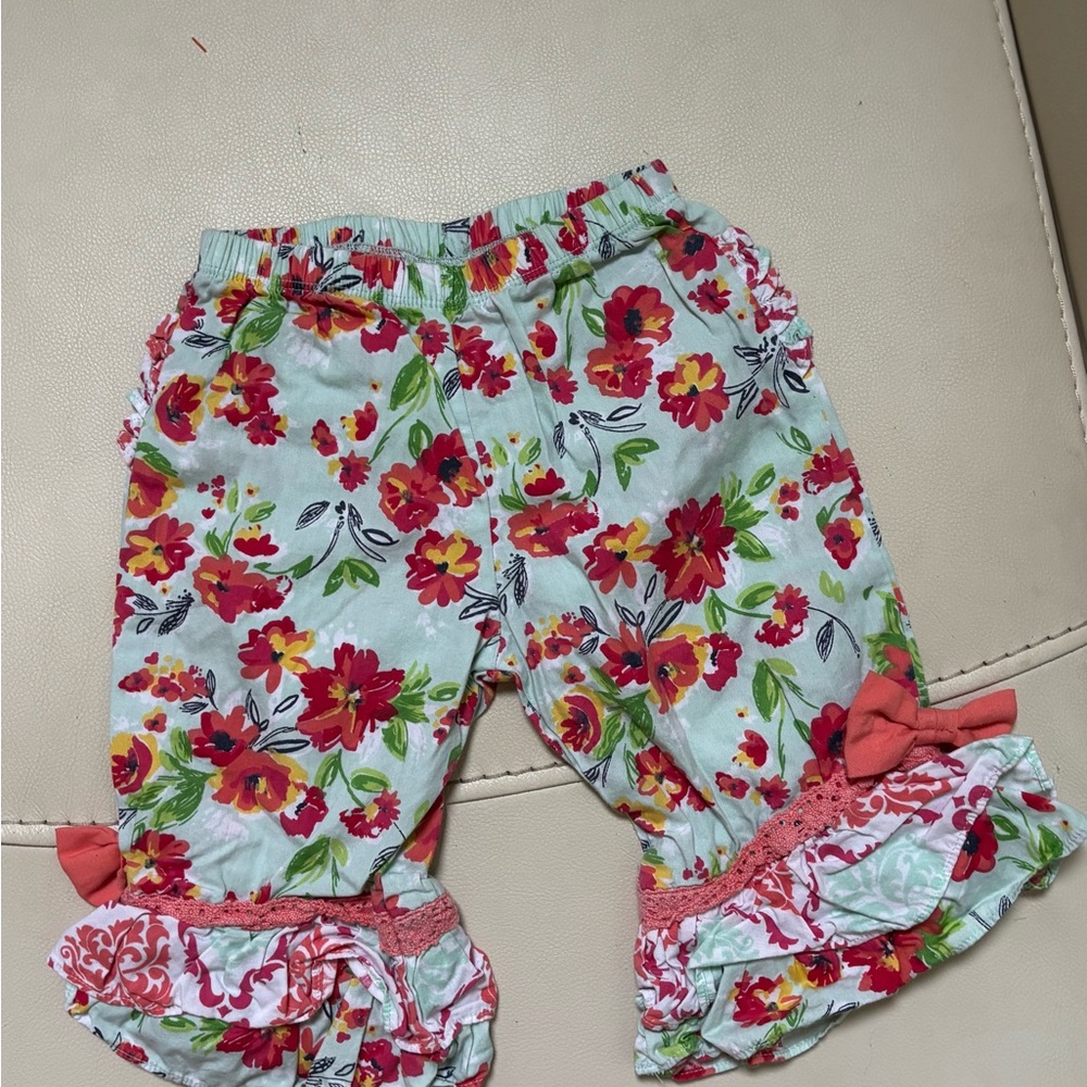 Baby Floral Ruffle Capri Pants - Mint with Red Flowers 3t
